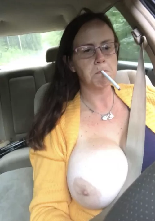 Big titty k by smokingfetishguy01