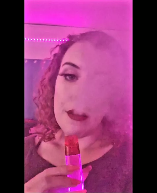 Big Vape Exhale in Pink by edenadoremodeling