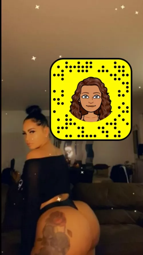 Biggest latina ass in the World by gabin23