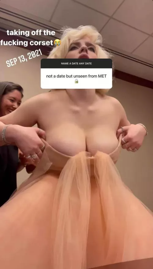 Billie Eilish can tease and smother me with her massive tits all sh wants by avdd4