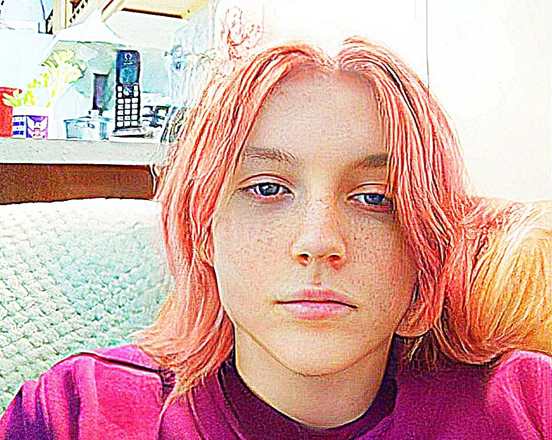 Billie Eilish eyes ,did I do ok? posted by Gullible-Relief-8646