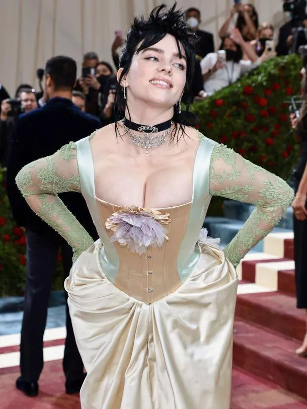 Billie Eilish posted by goddesslover17