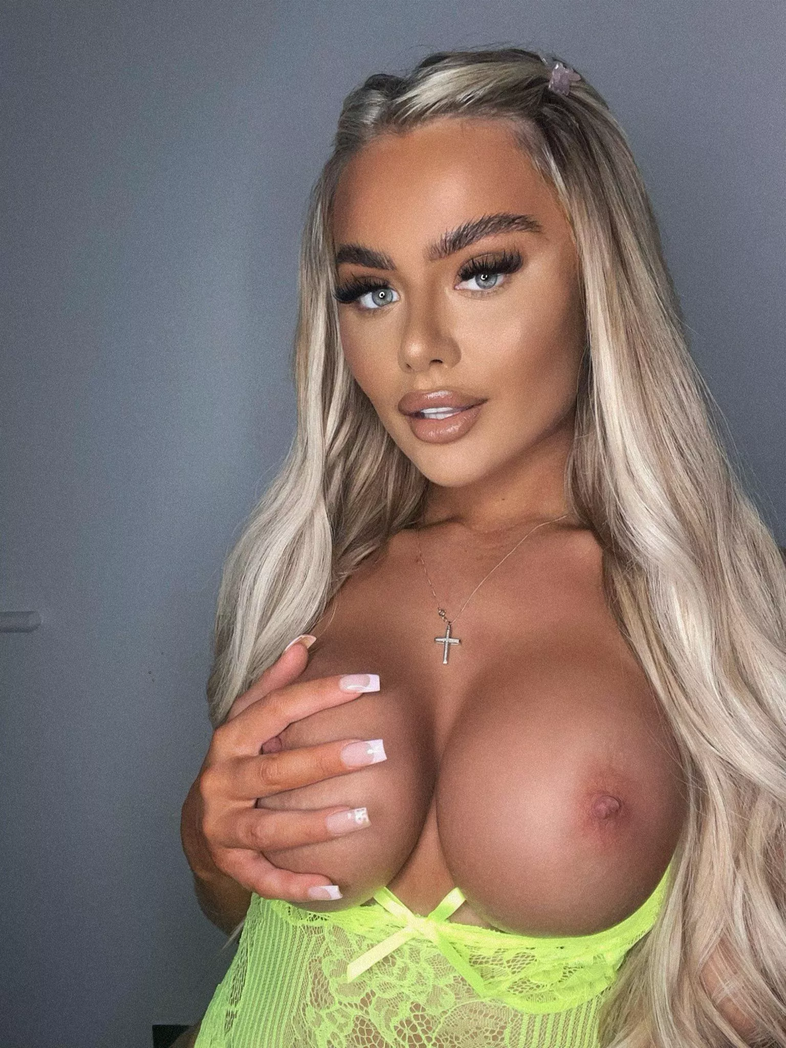 Bimbo Chav posted by Agreeable_Potato_361