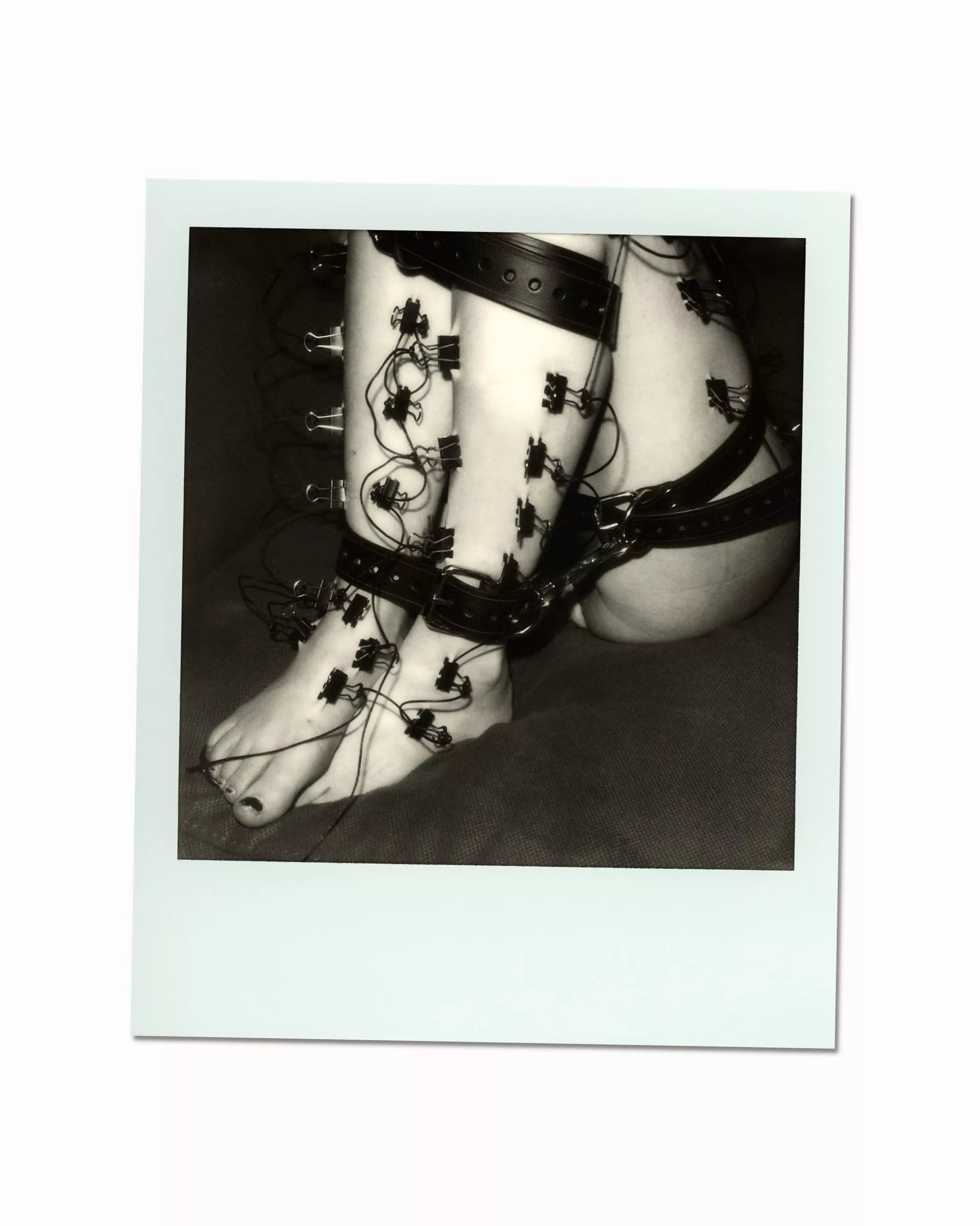 binder clip zipper [F] posted by pisceansuffering