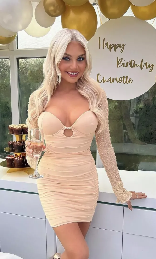 Birthday by round_plastic