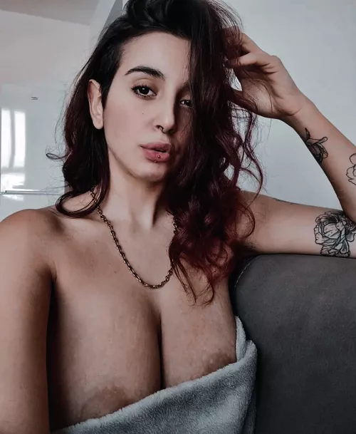 Birthday girl by noncoMboun-_dless