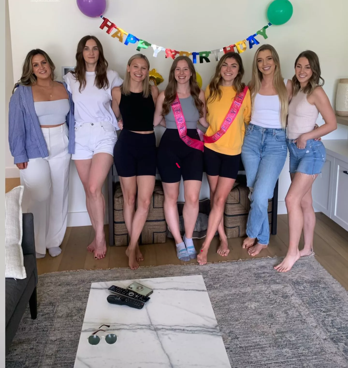 Birthday Party Babes posted by Theyounggetstronger