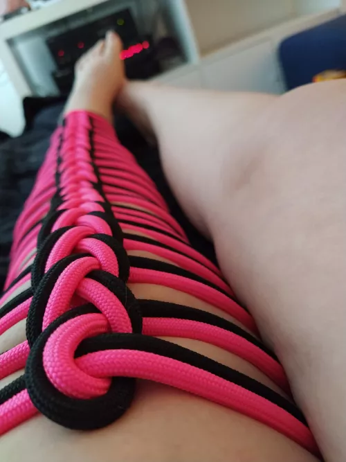 Black and pink by KiranaKill