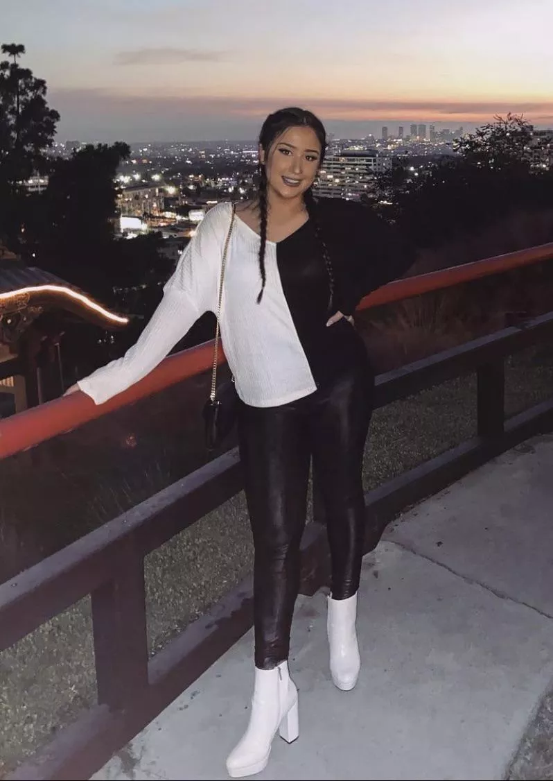 Black and white posted by marwin_golden1