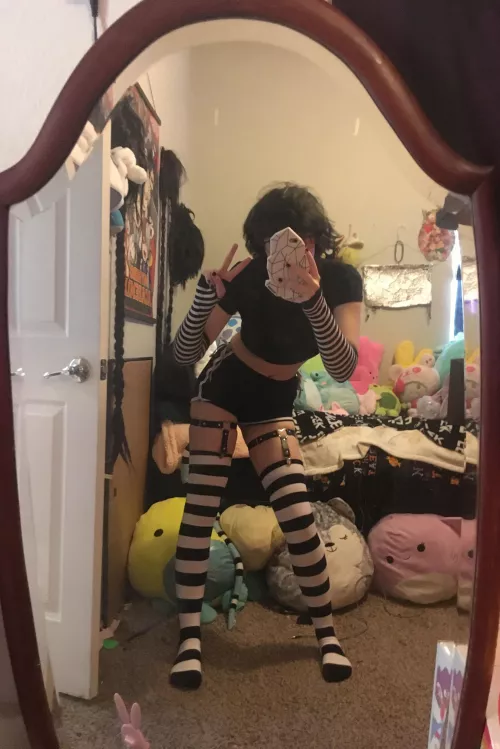 Black and white stripes today :) by BrokenBunnies