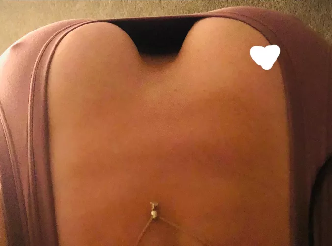 Black hole 🖤 by lapetitecoccinele