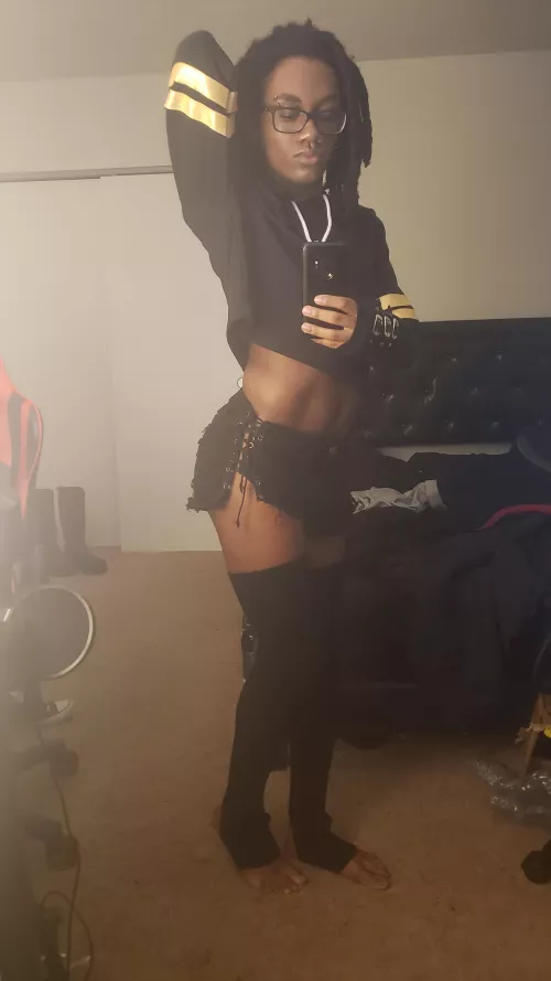 Black is my color 🖤 by chrisrae3k_