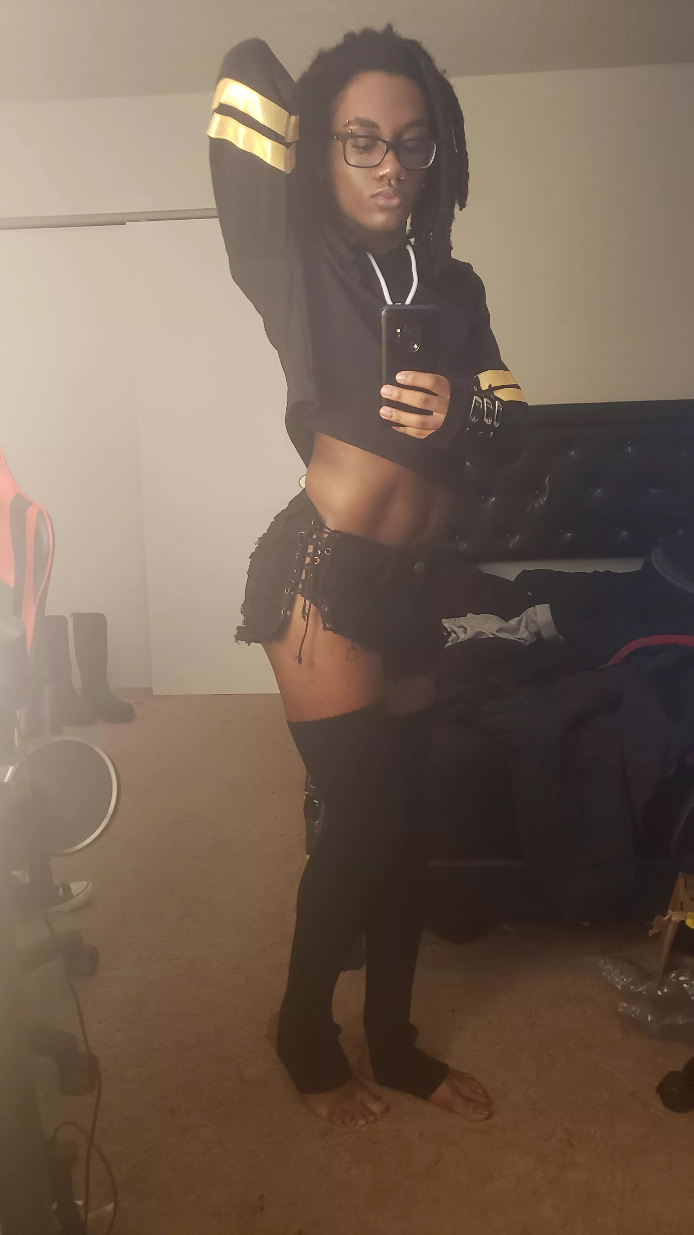 Black is my color 🖤 posted by chrisrae3k_