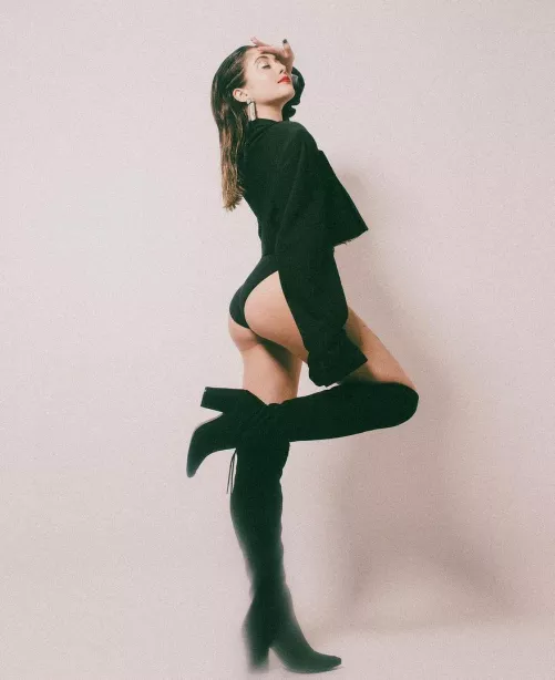 Black outfit by 0rangeeAppeal