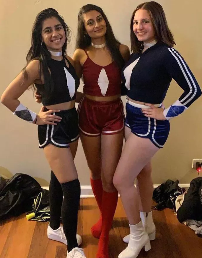 Black red or blue posted by Chaturbater1