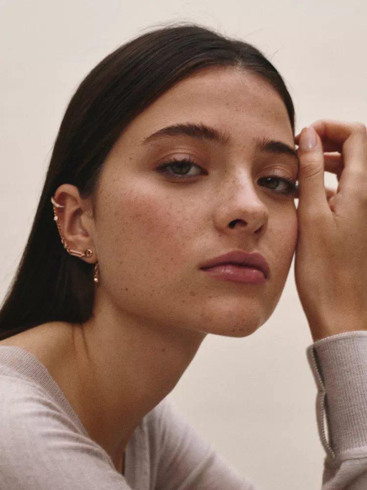 Blanca Soler posted by tomsmiththrowaway10