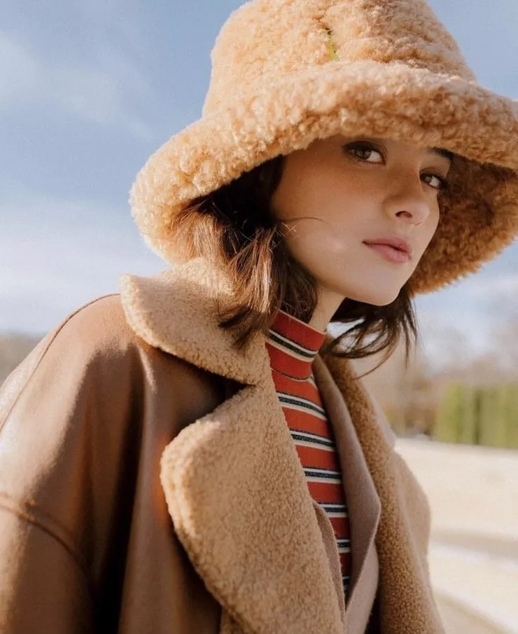 Blanca Soler posted by tomsmiththrowaway10