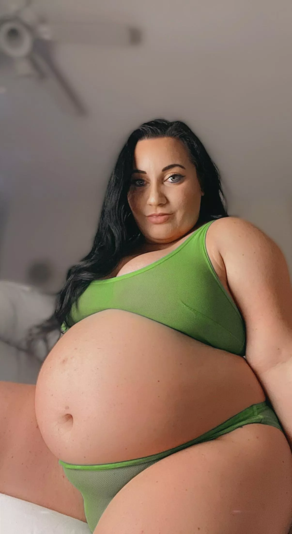 Blobbbby posted by curvagecaseyBBW