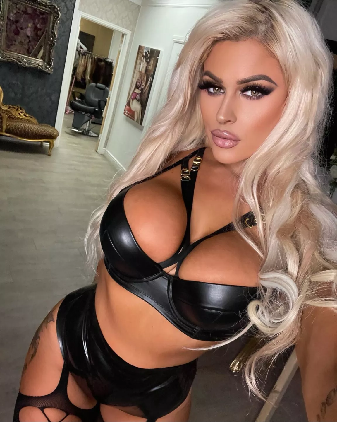 Blonde Bimbo Chav posted by JJCAngler