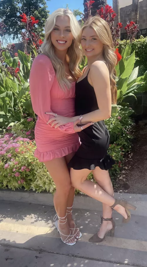 Blonde bombshell vs naive petite spinner by dirtydegrading