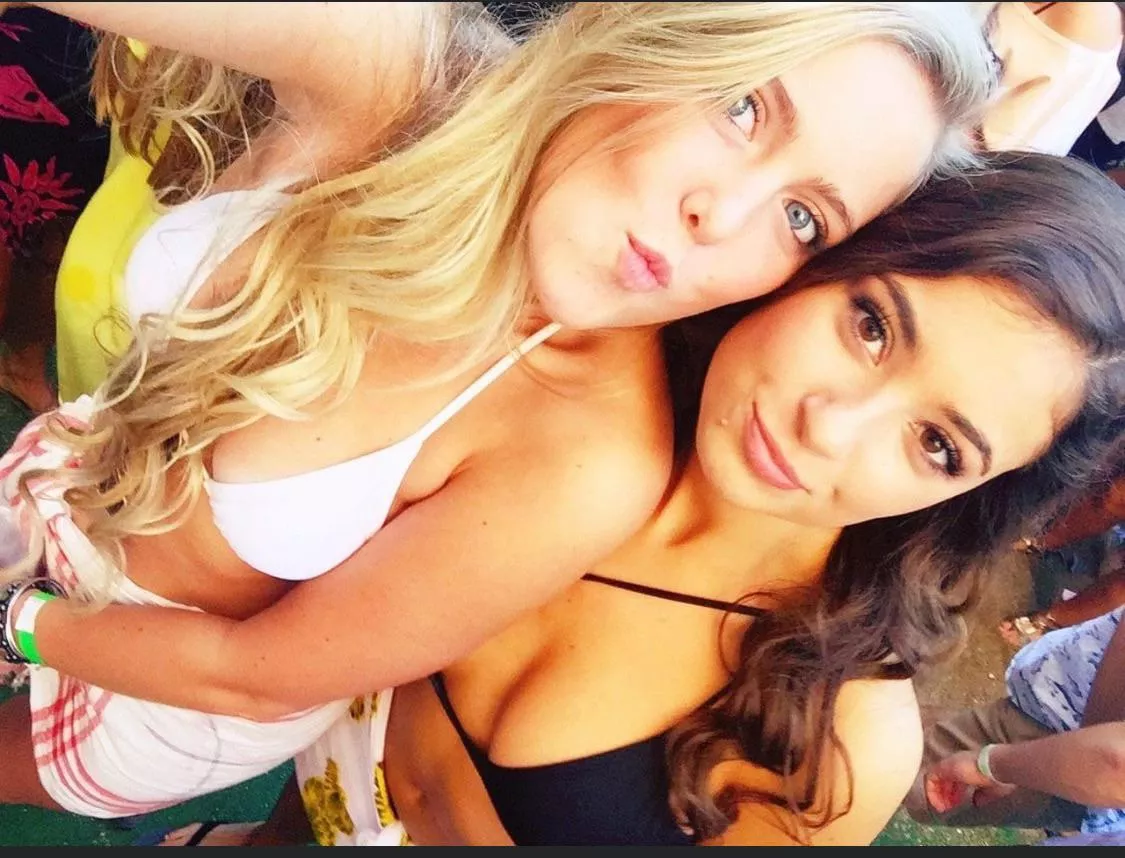 Blonde or Brunette? posted by reddituser123472