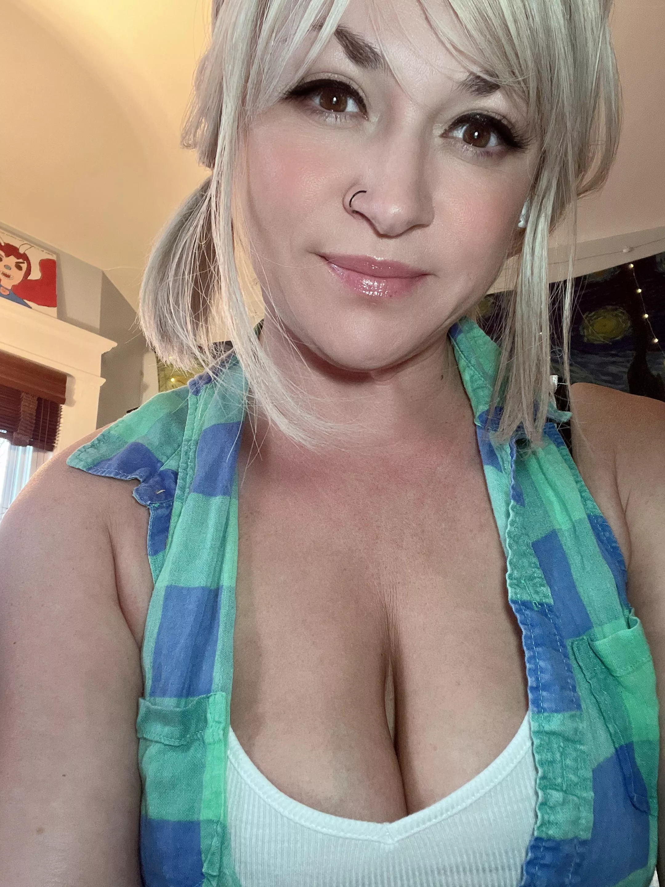 Blondes have less fun. posted by harleyrey