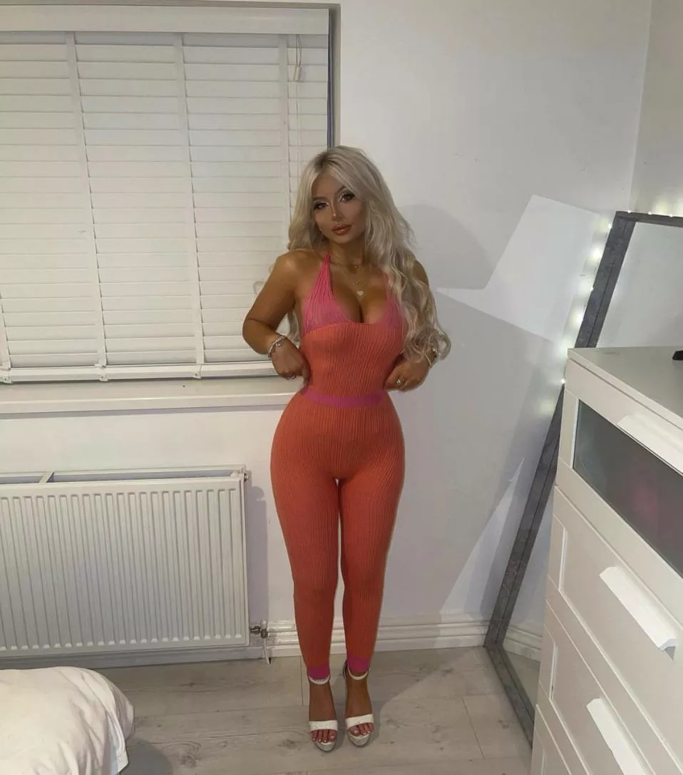 Blondie posted by Healthy_Throat_9251