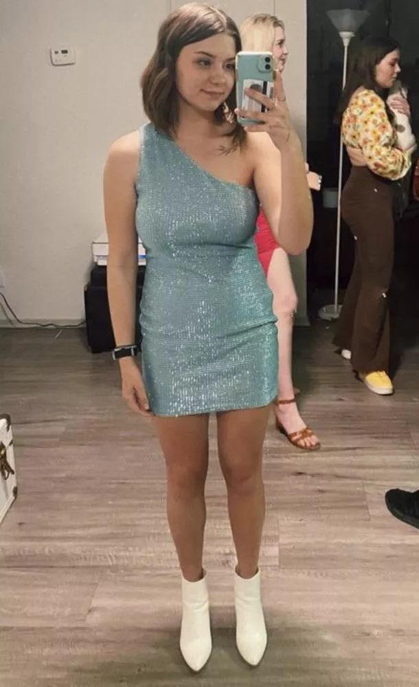 Blue Dress IRTR posted by HellaAnon01