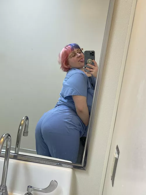 Blue looks good on me by shynympho99