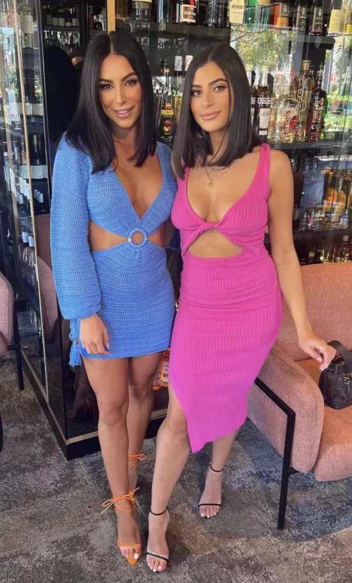 Blue or pink by round_plastic