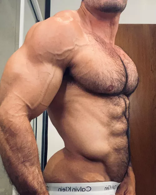 Body goals, love to know who he is by Smooth-Hornet-1111