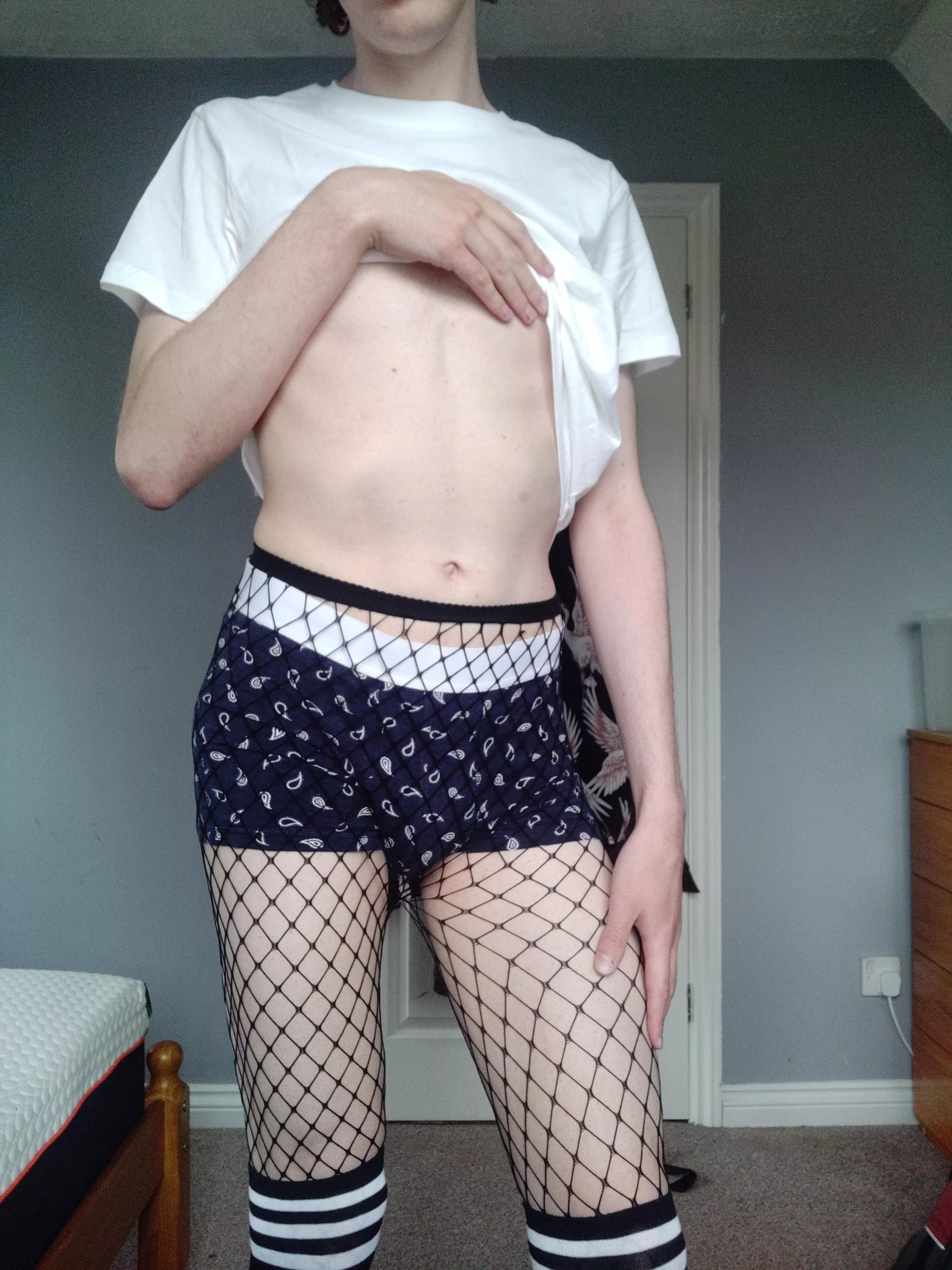 Boi pants in fishnets are a great combination posted by EmmanatingRadiance