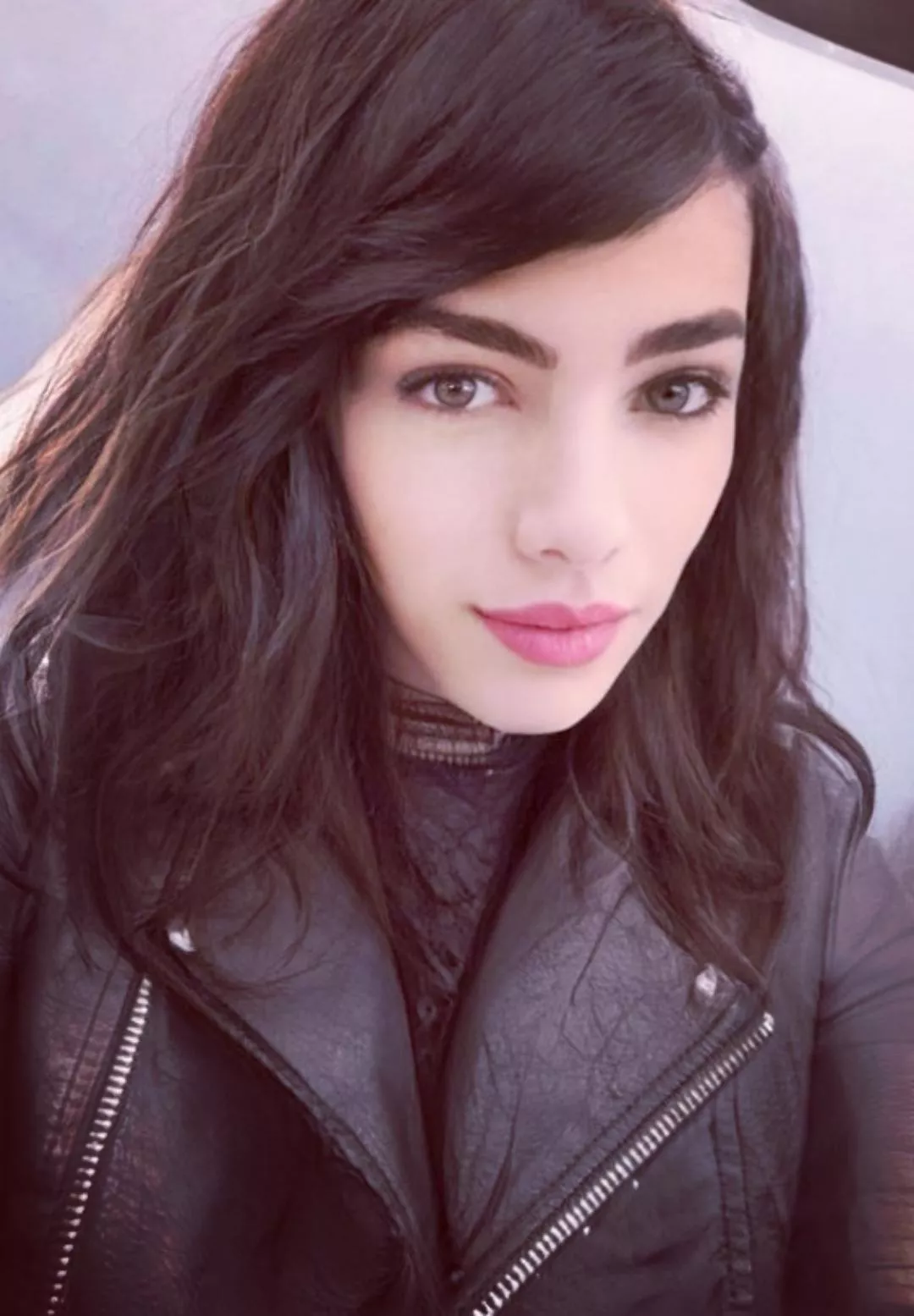 bonjour bonjour 😘 posted by Ok_Seaweed_9106