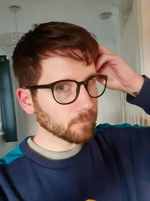 bonjour 🇬🇧🏴󠁧󠁢󠁥󠁮󠁧󠁿 by PassengerOk3837