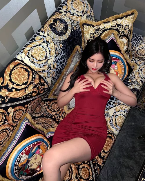 Boob grab by Majestic_Painter8660