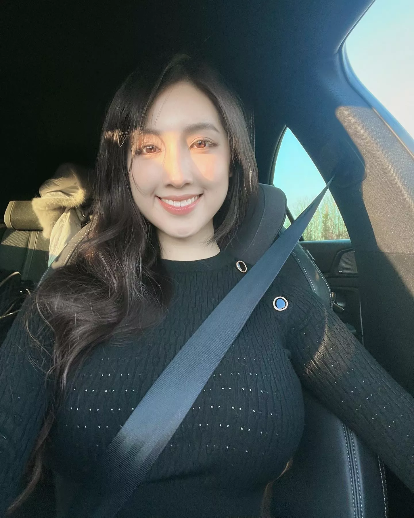 Boob strap posted by Majestic_Painter8660