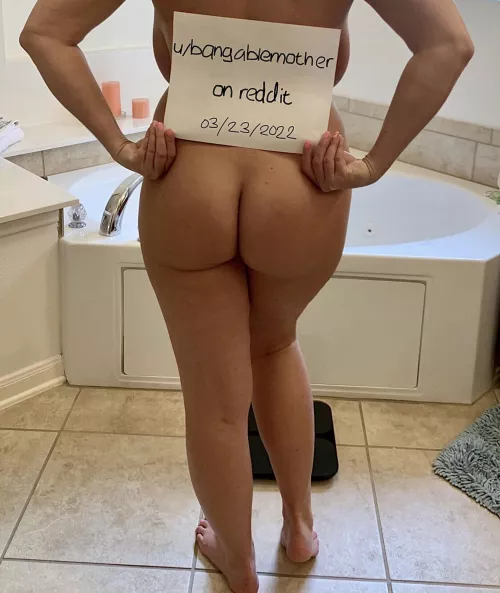 Boobs so big, you can see them from the back😘 by bangablemother