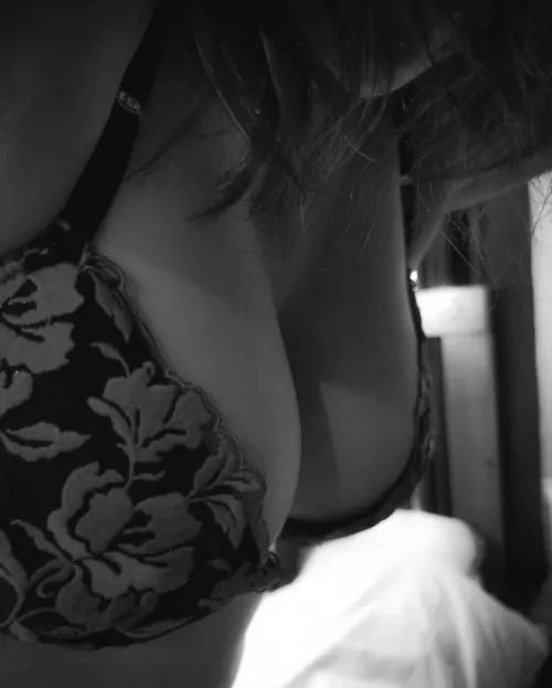 Boost Me Up.👀🇧🇩(F) by Nabanita94