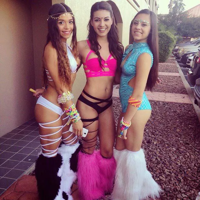 Boots with the fur! [3] posted by Bbc_confessions