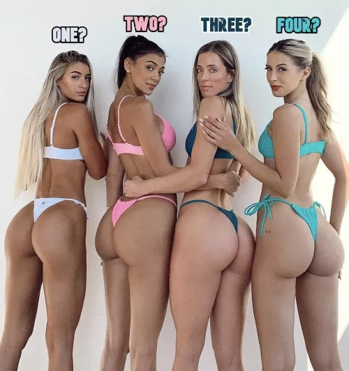 Booty by freakasaurous