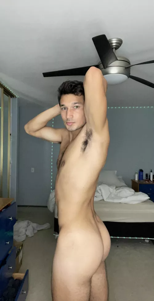 Booty needs some attention from someone by Longjumping-Pair-816