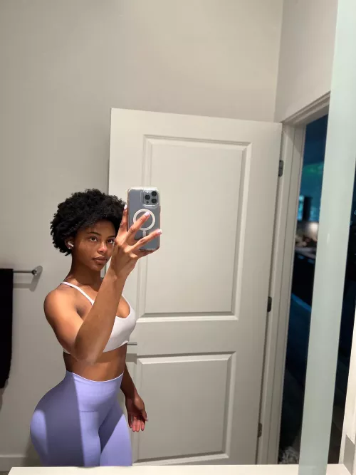 Bootyful ;) by sallymd7