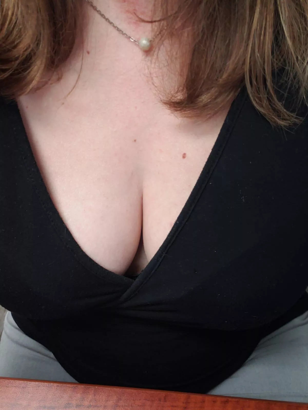 Bored and horny at work [image] posted by master_and_milf