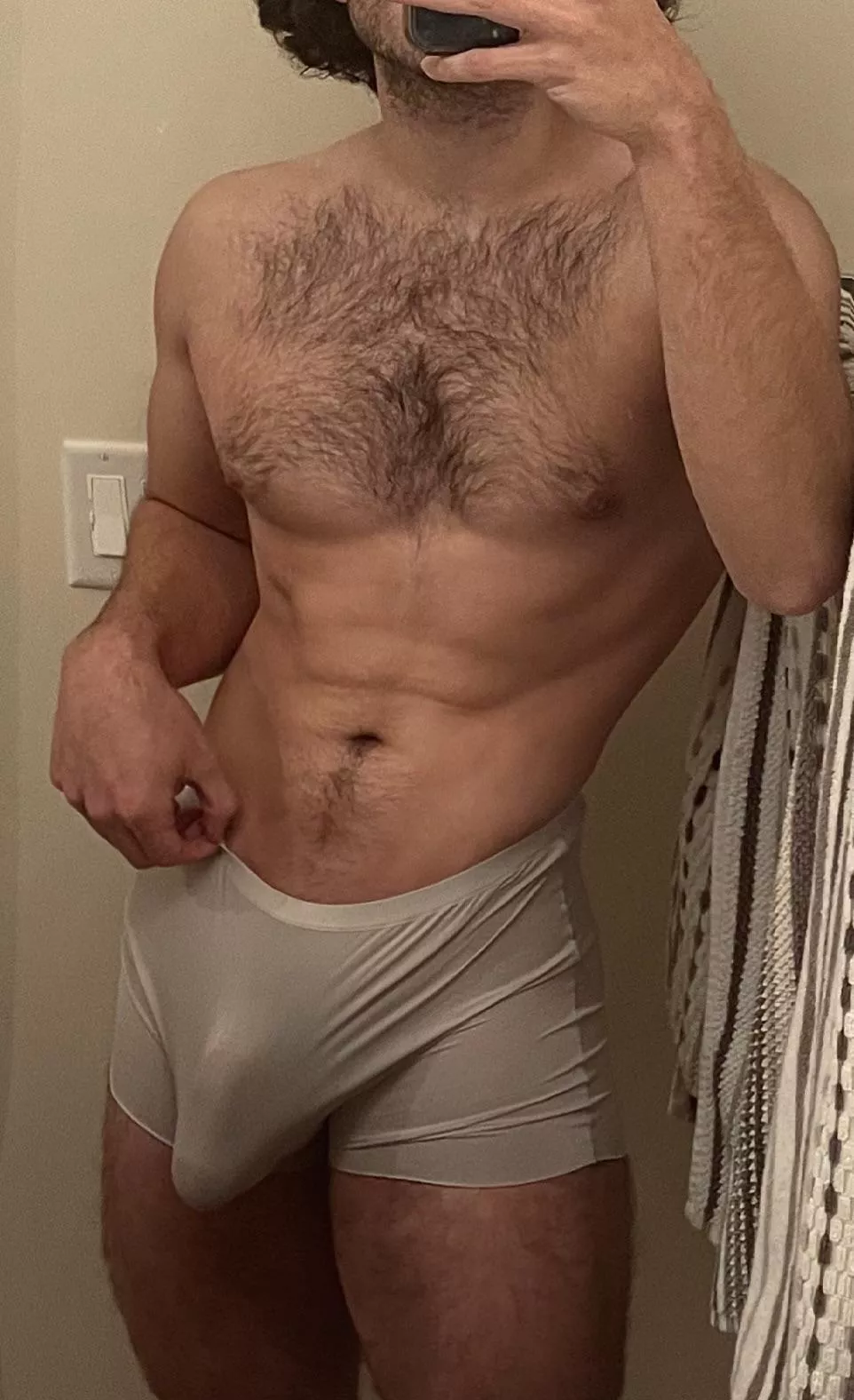 Bored and horny posted by Lazy_Buyer4881