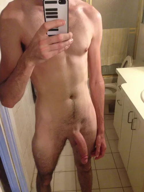 bored at work🤷🏻‍♂️ dm? by cameron_callen