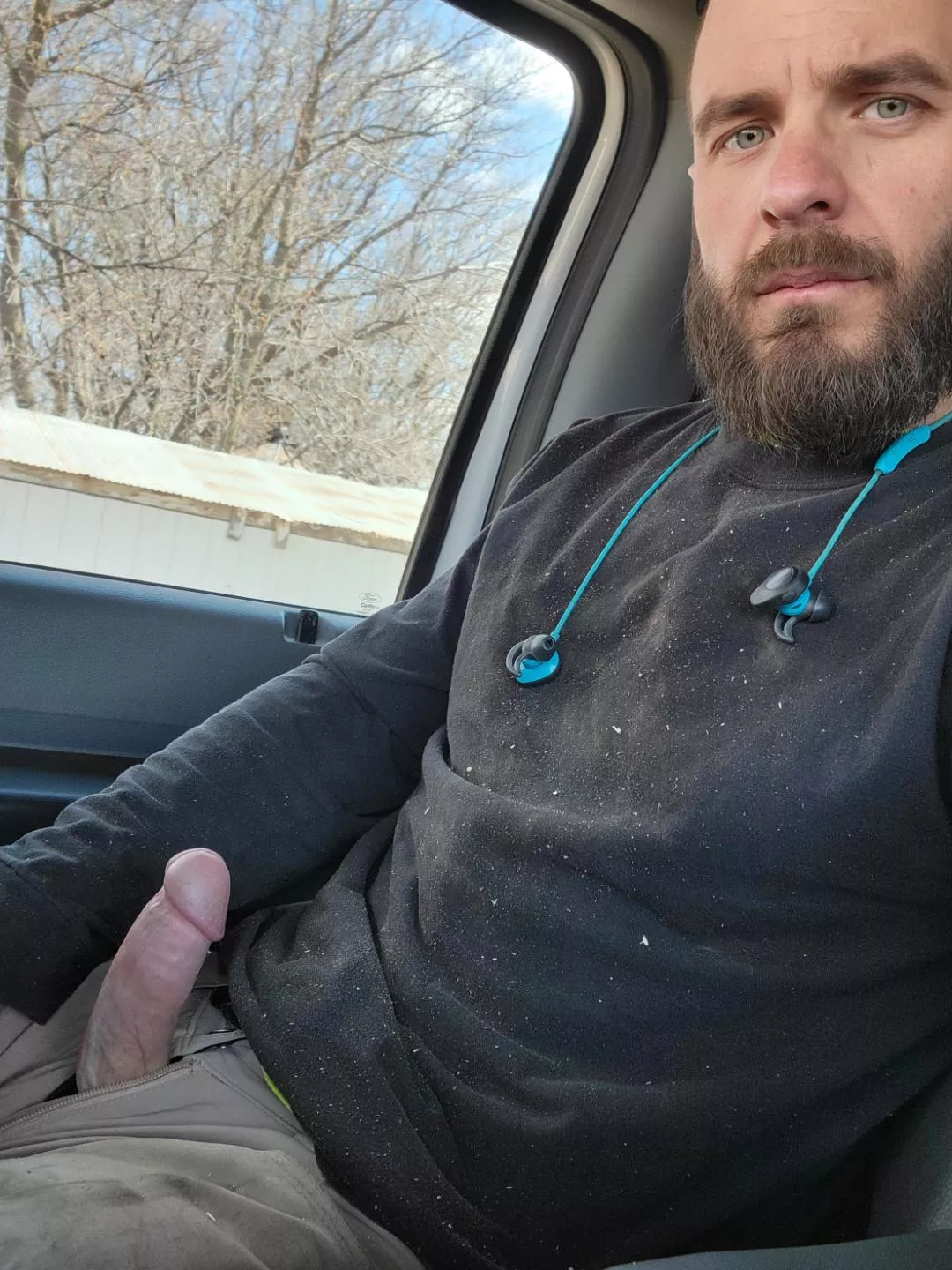 bored at work 🤪 posted by manofmanyfetishes007
