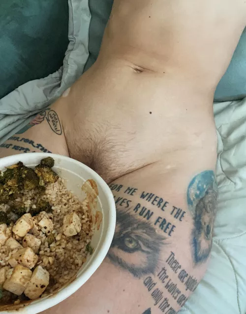 Bored & bushy, wanna cum have lunch with me? by FlirtyFemmeFeet