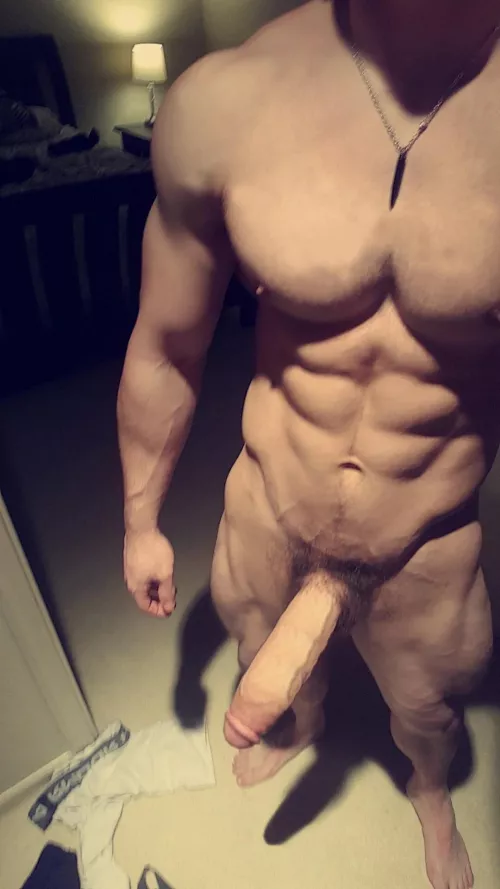 Bored dm me by cashsex