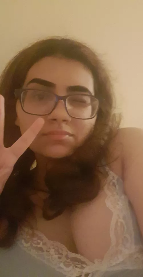 Bored Egyptian girl :) by Egyptianbunnie