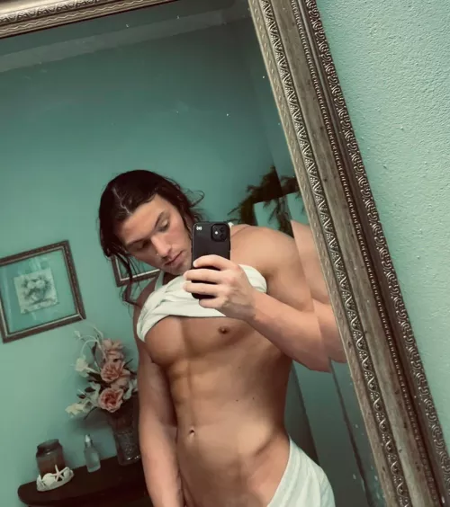 Bored 😅🤷🏽‍♂️ looking rough [m] by PolitteBeats